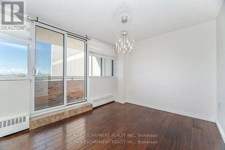 707 - 2301 DERRY ROAD W