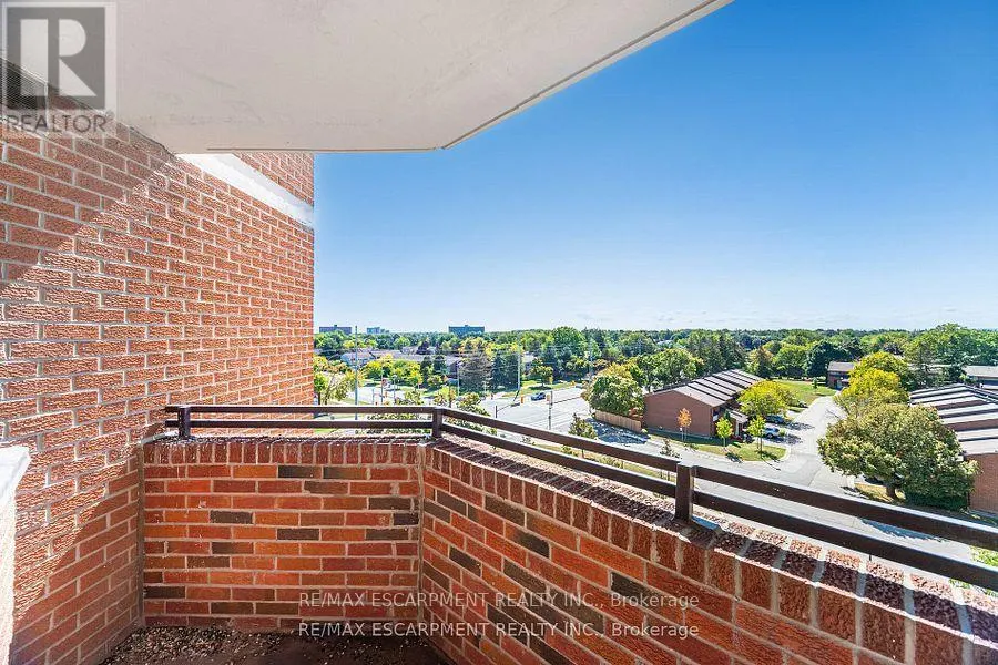 707 - 2301 DERRY ROAD W