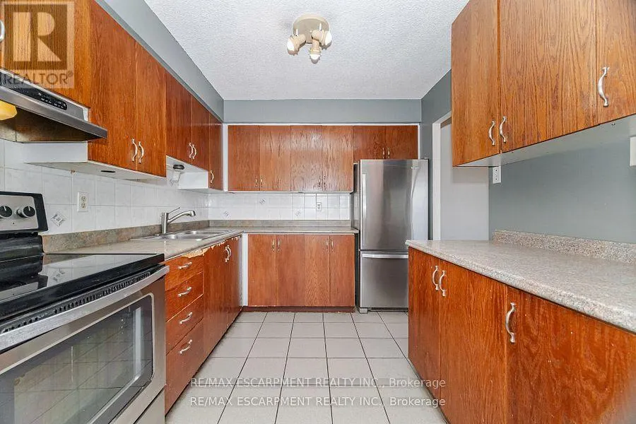 707 - 2301 DERRY ROAD W