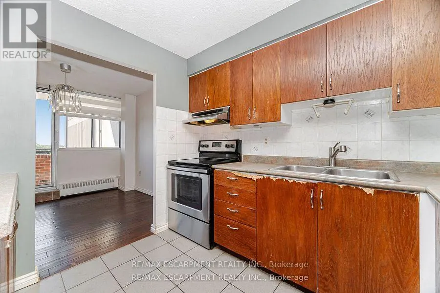 707 - 2301 DERRY ROAD W