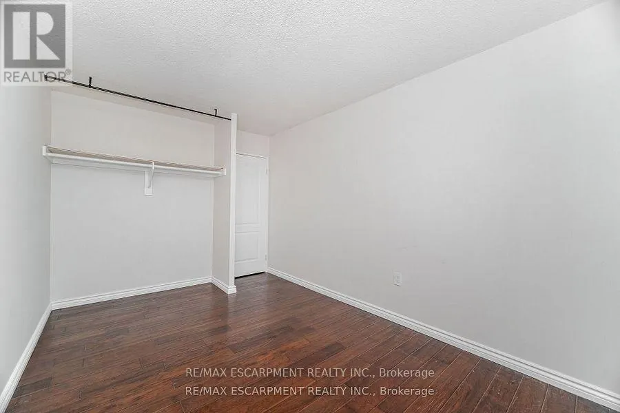 707 - 2301 DERRY ROAD W
