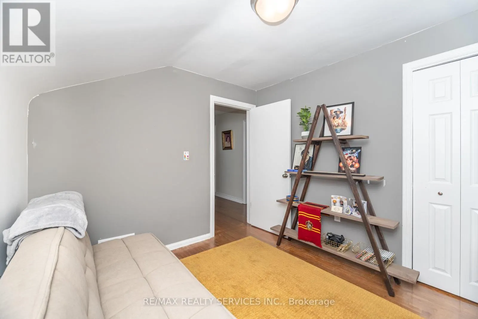 85 ELDOMAR AVENUE