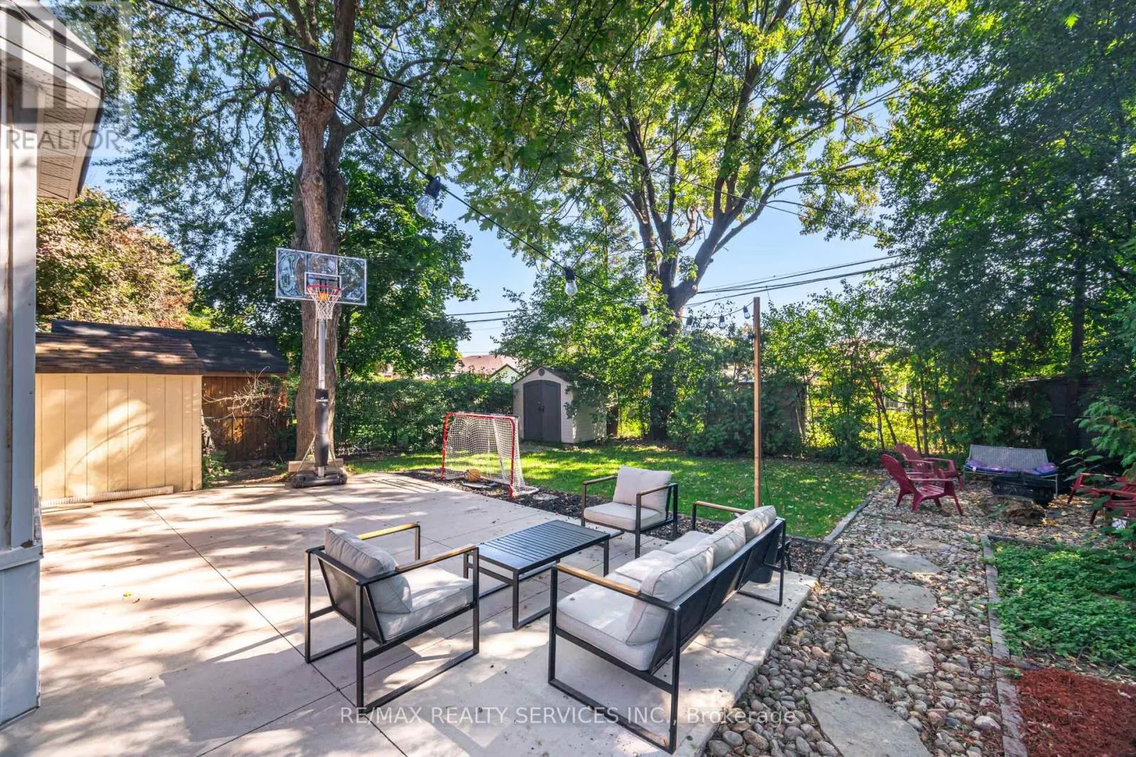 85 ELDOMAR AVENUE