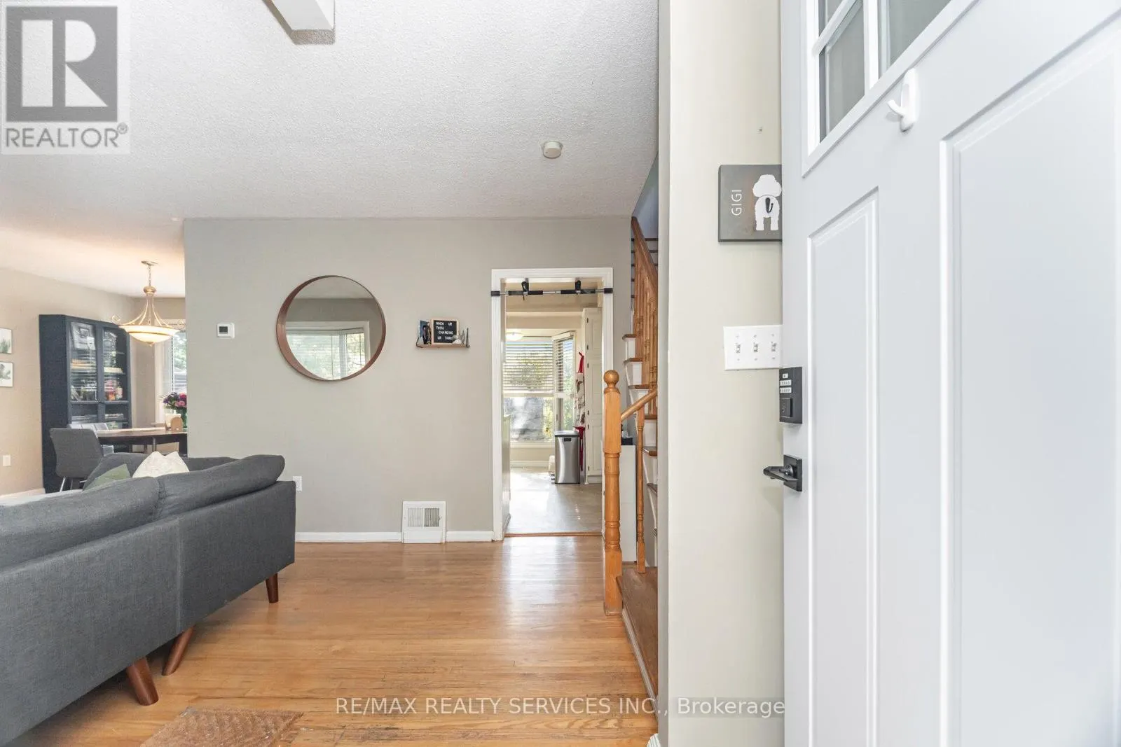 85 ELDOMAR AVENUE