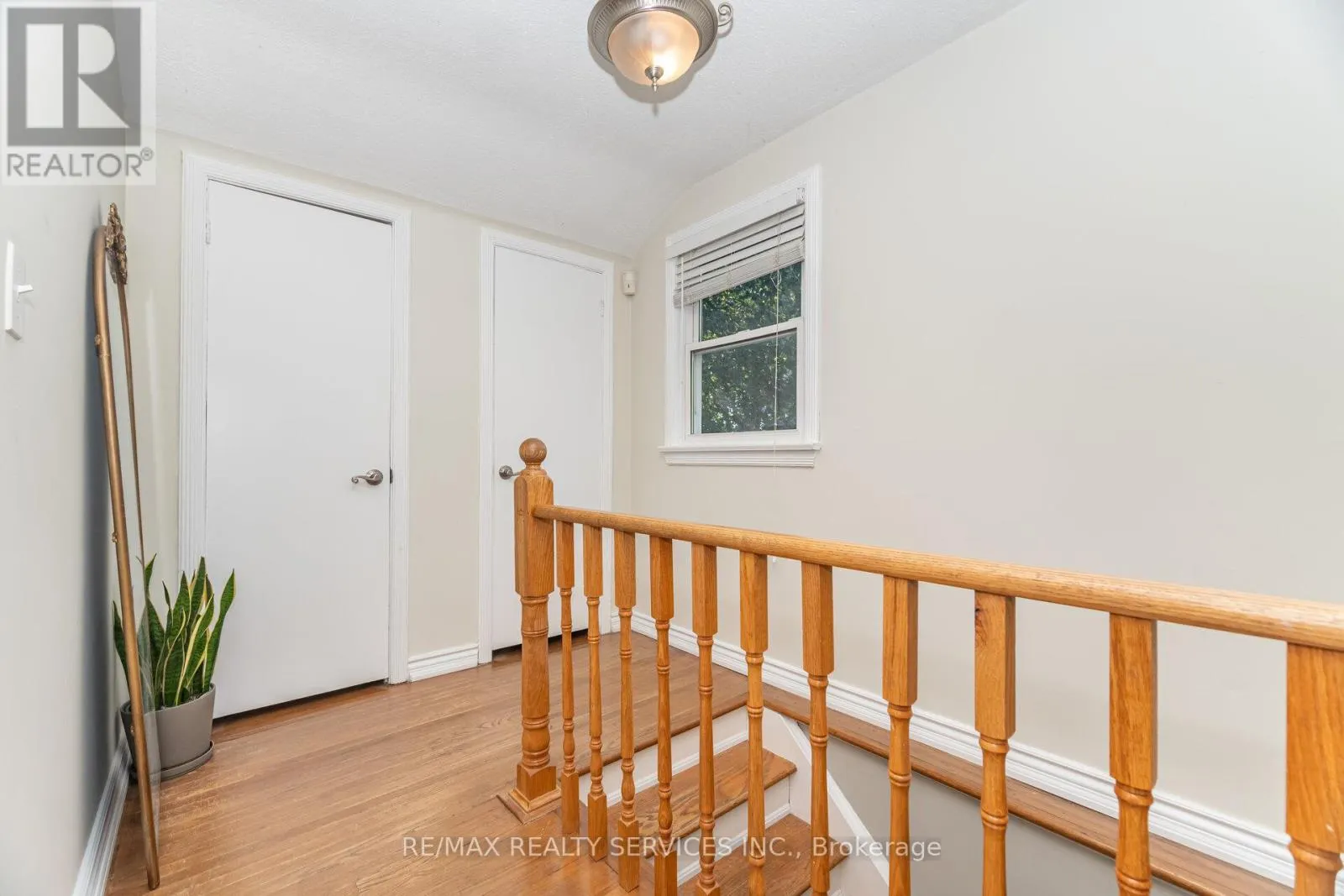 85 ELDOMAR AVENUE