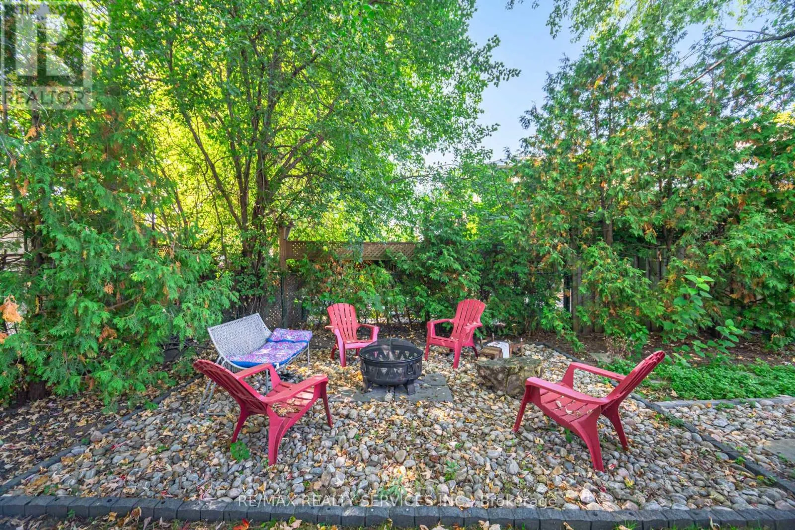 85 ELDOMAR AVENUE