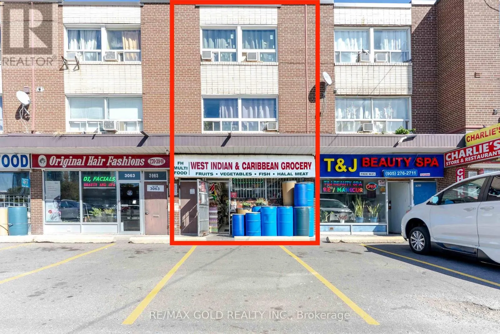 3061 HURONTARIO STREET