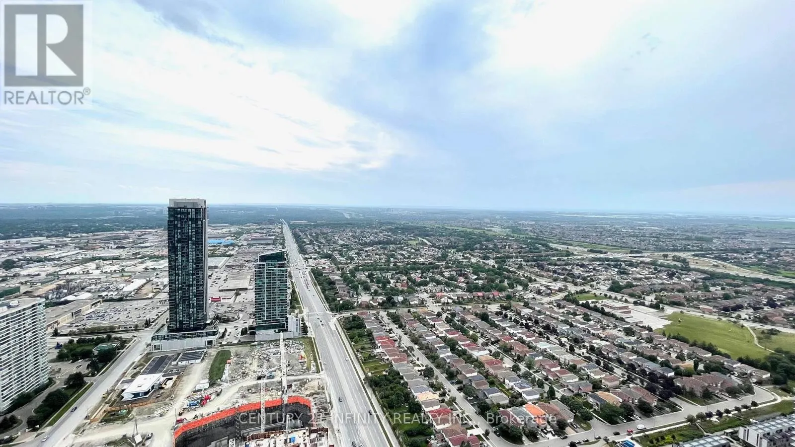 5007 - 3900 CONFEDERATION PARKWAY, #5007