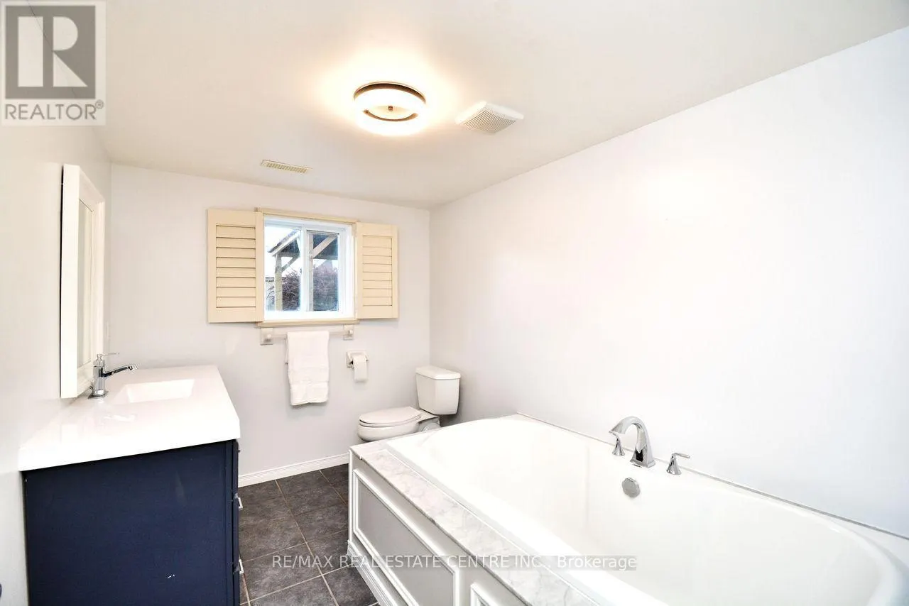 2 ALTHORP DRIVE