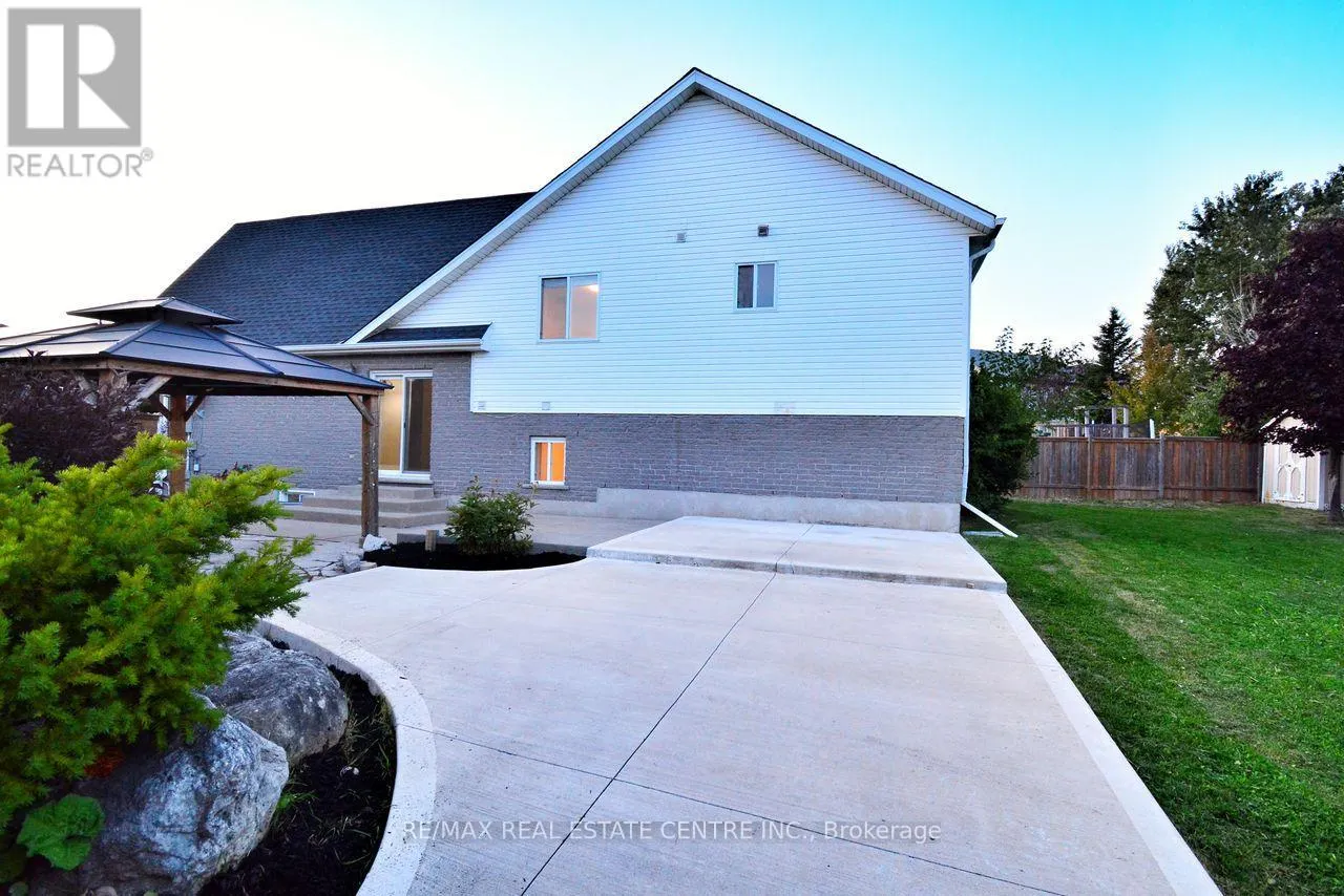 2 ALTHORP DRIVE