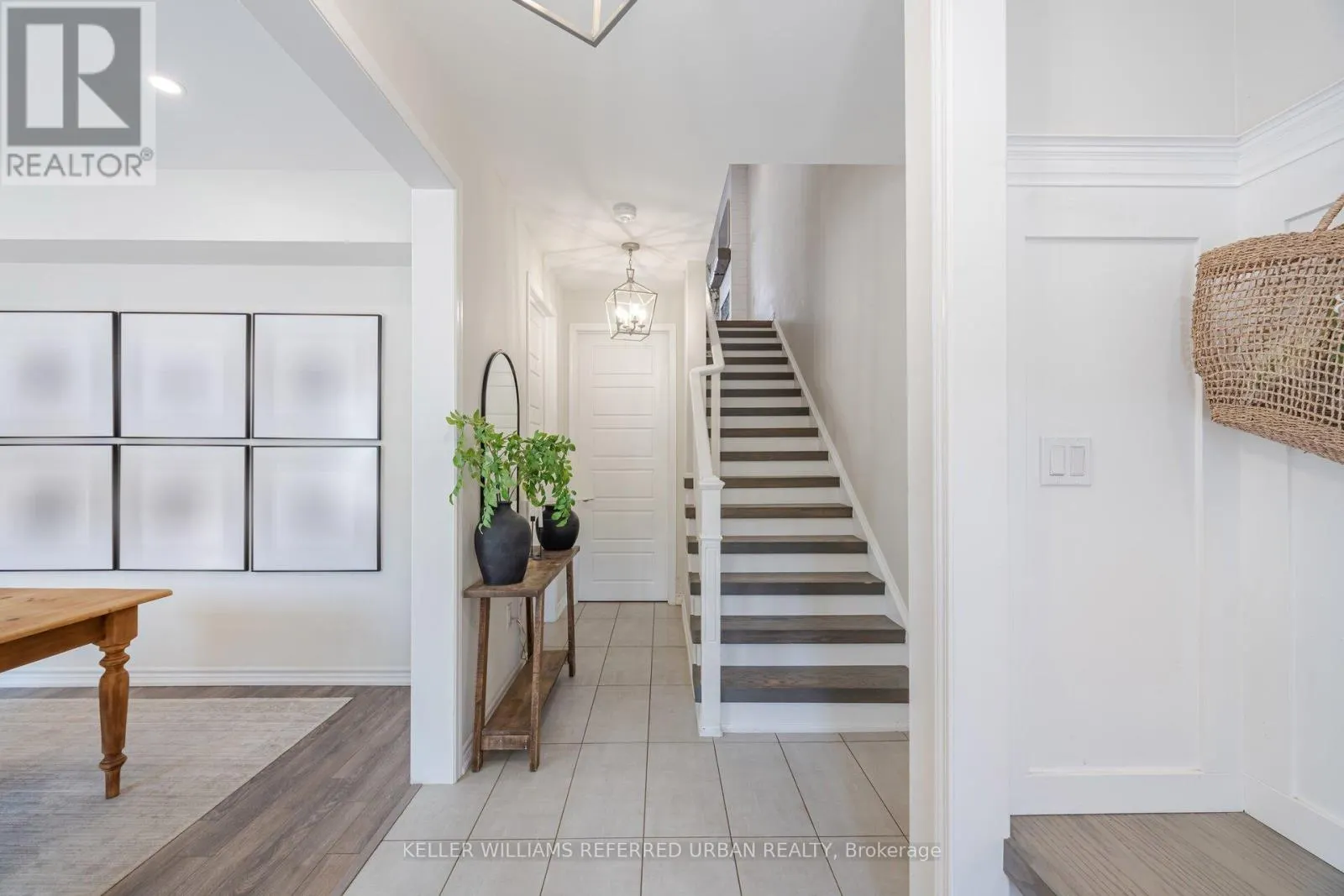 28 - 1222 ROSE WAY