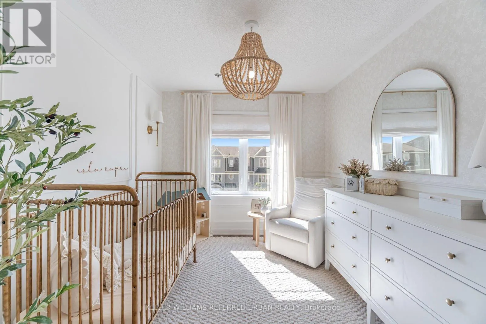 28 - 1222 ROSE WAY