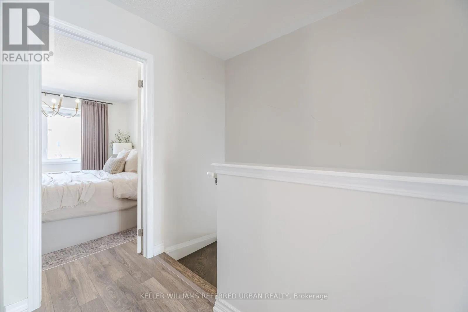 28 - 1222 ROSE WAY