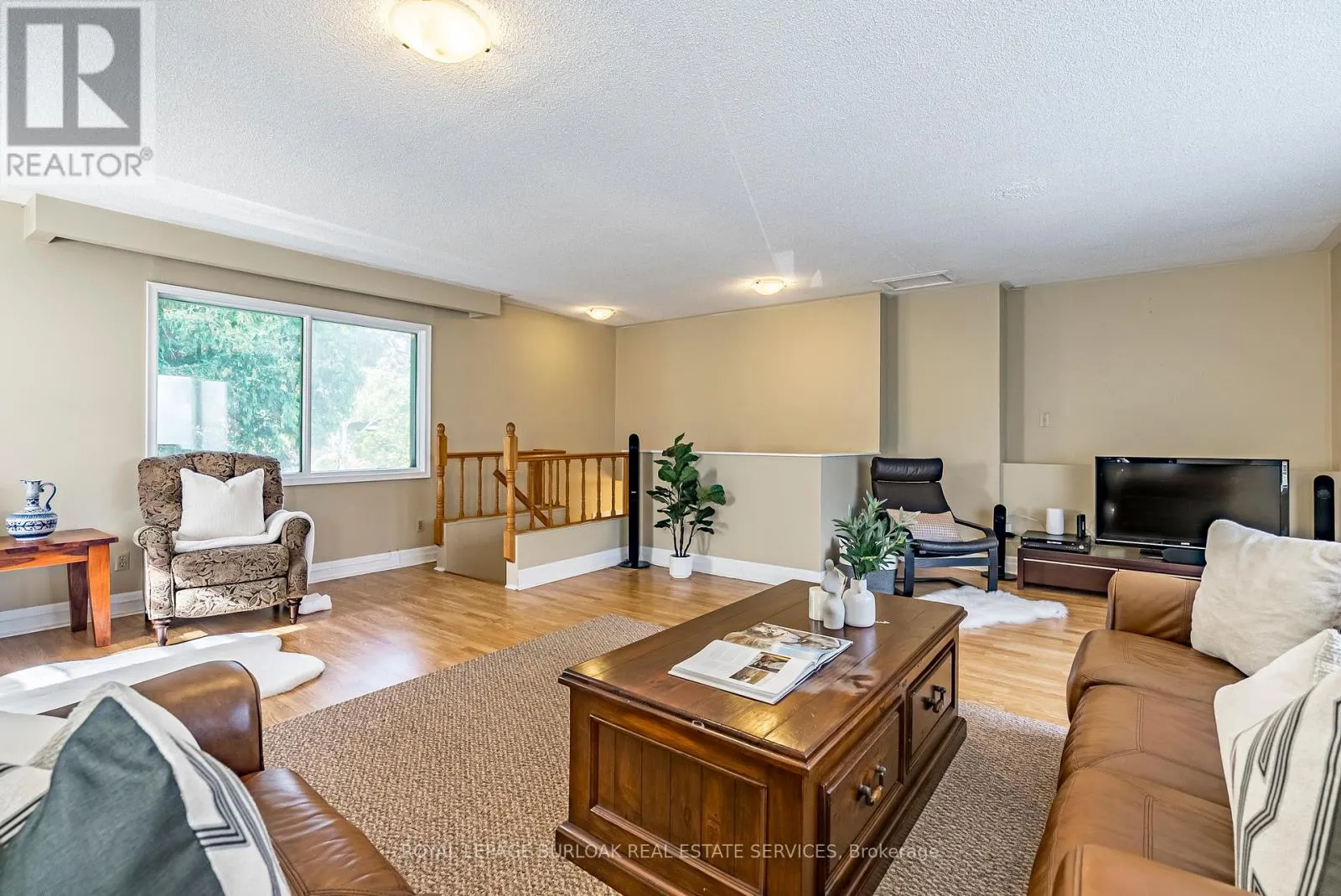 214 VANCE DRIVE