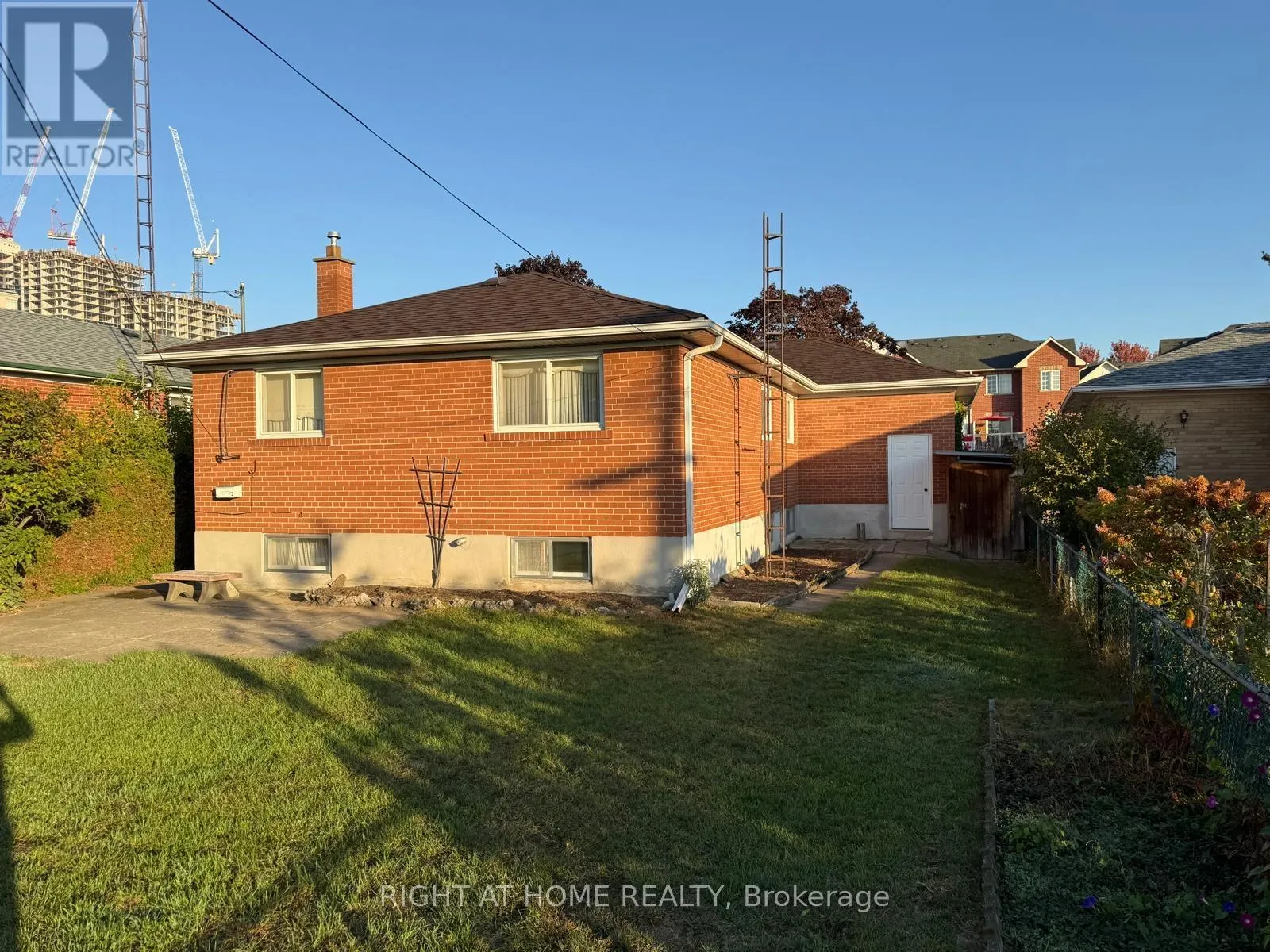 54 LEMONWOOD DRIVE