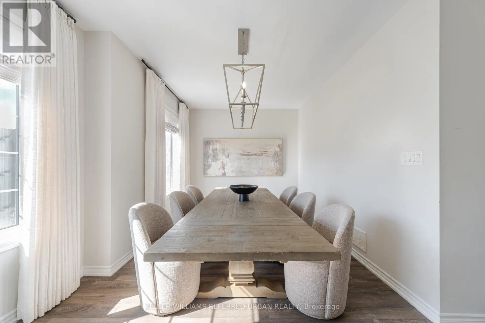 TH28 - 1222 ROSE WAY