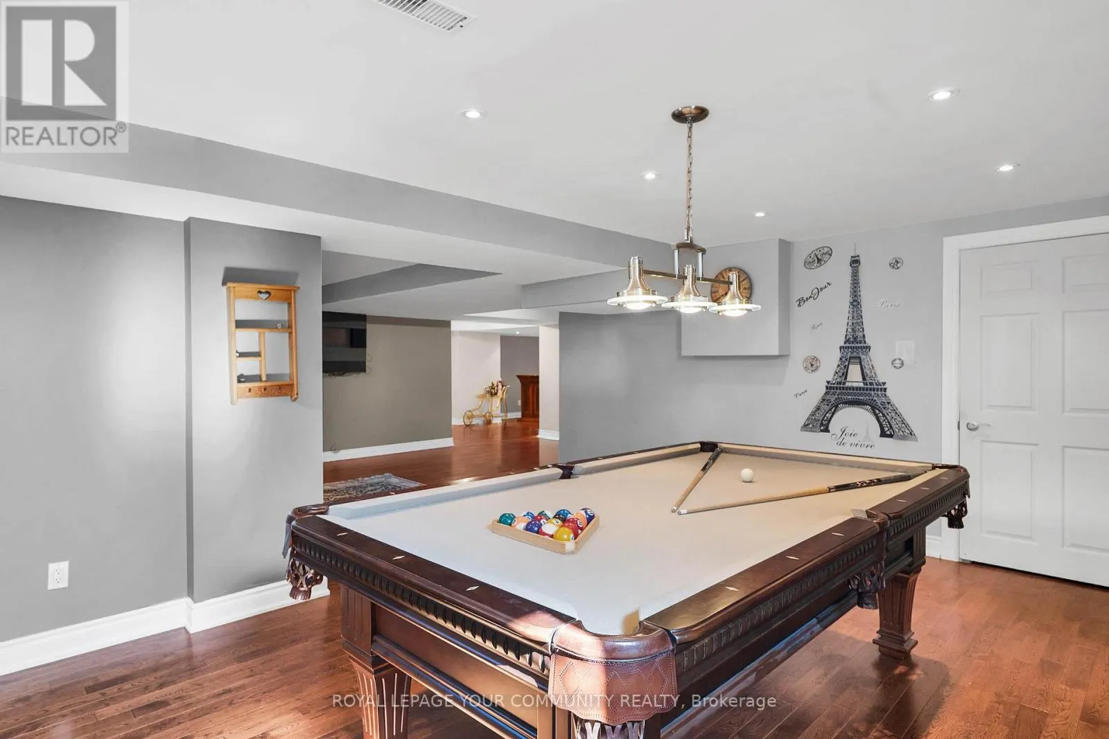 26 LOUVAIN DRIVE