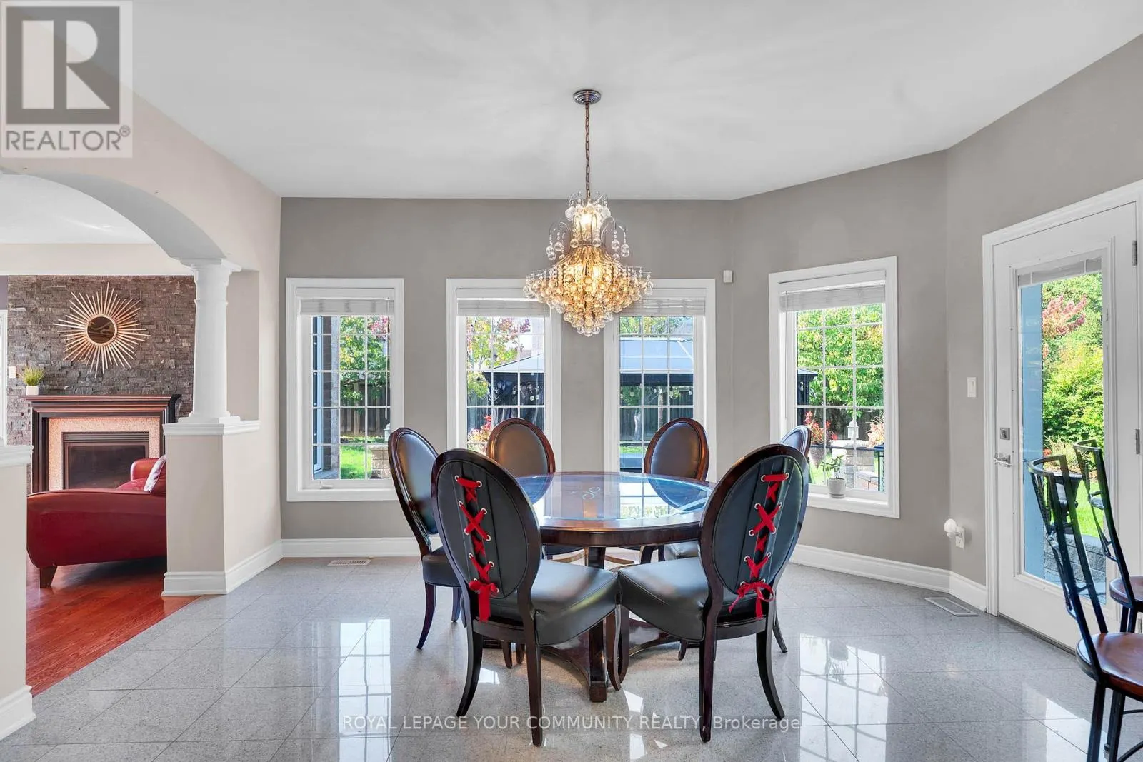 26 LOUVAIN DRIVE