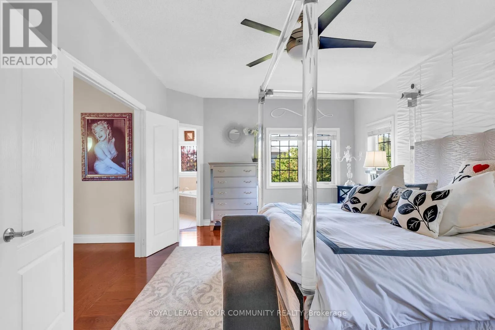 26 LOUVAIN DRIVE