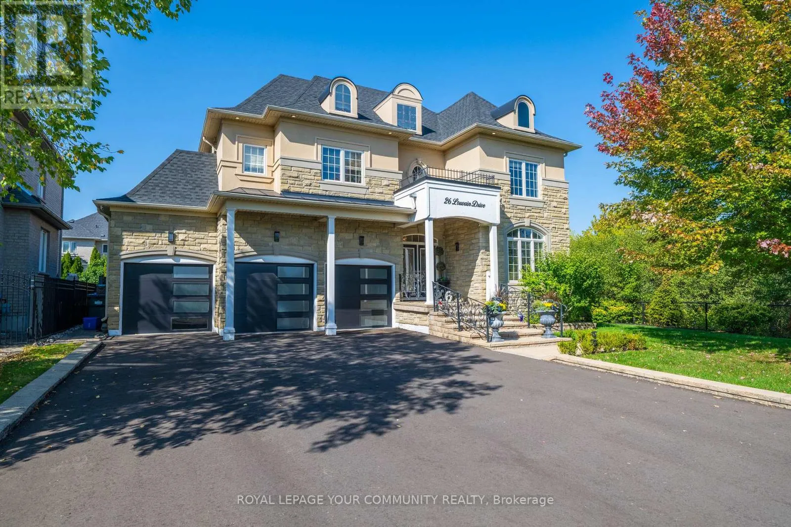 26 LOUVAIN DRIVE