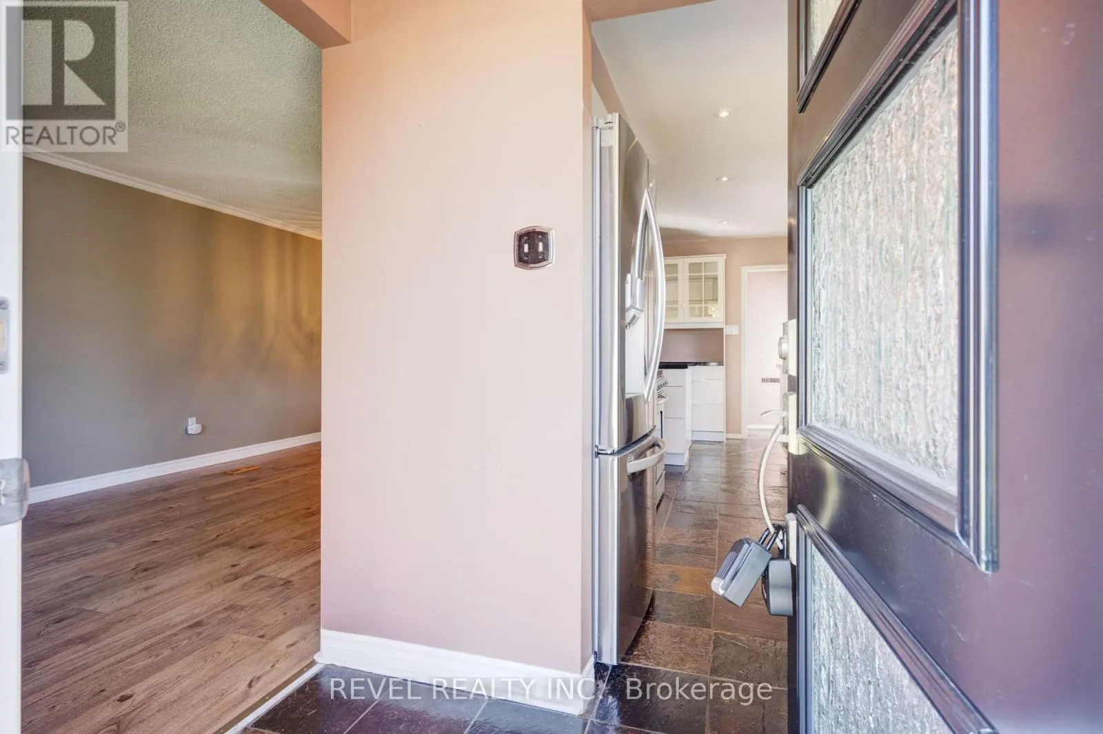 44 MARBLEHEAD CRESCENT