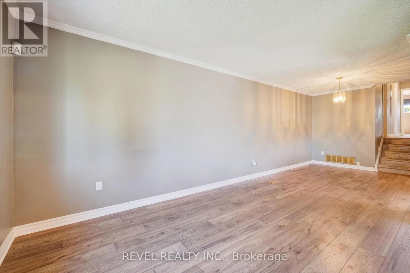 44 MARBLEHEAD CRESCENT