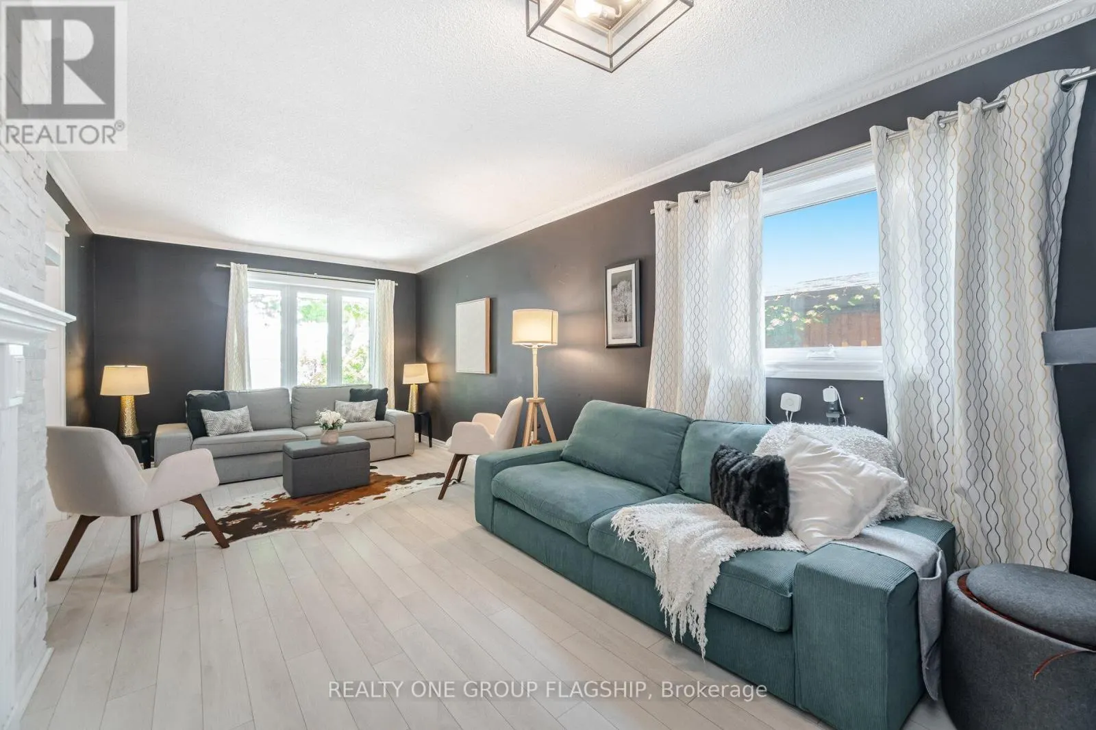 7267 WINDBREAK COURT