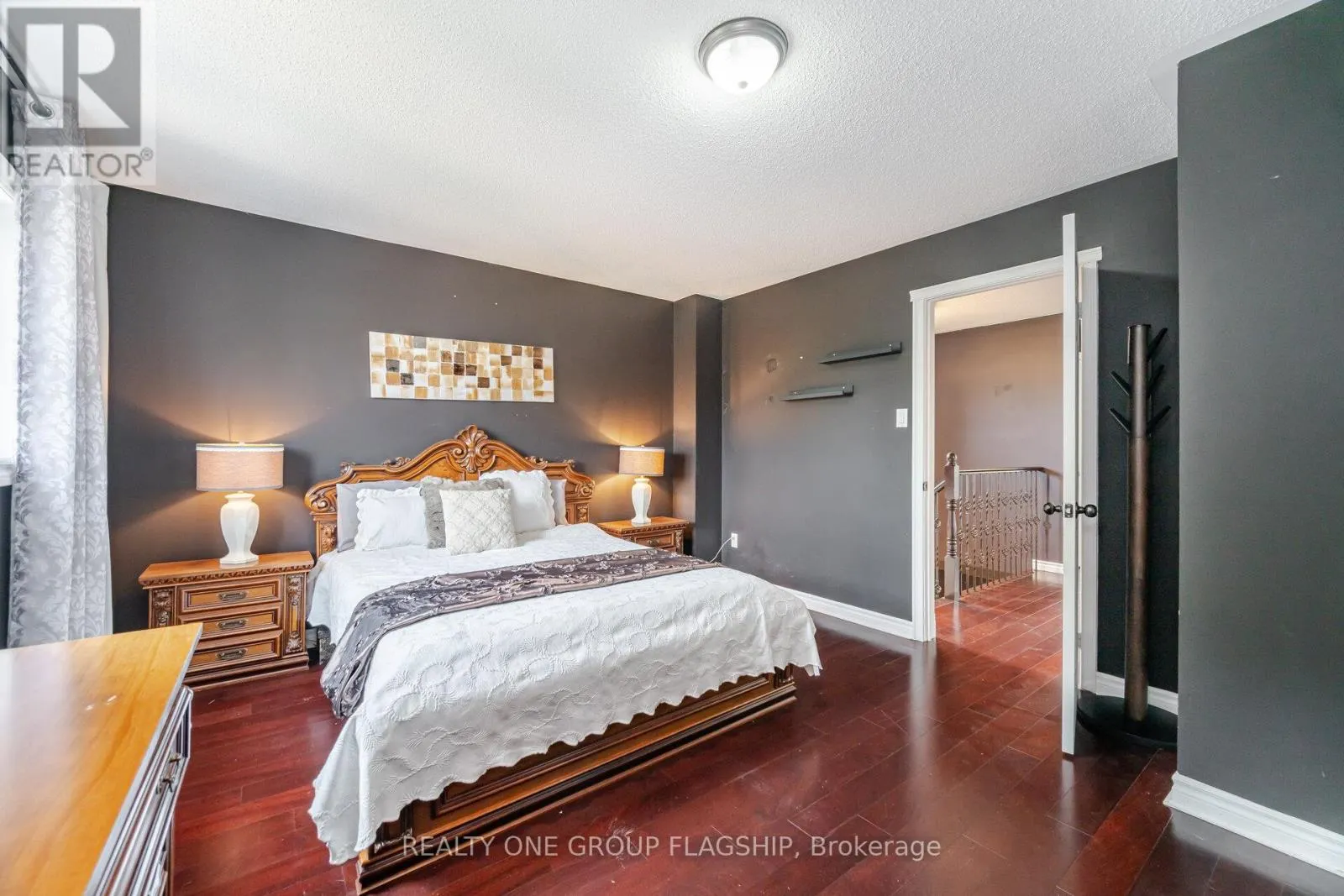 7267 WINDBREAK COURT
