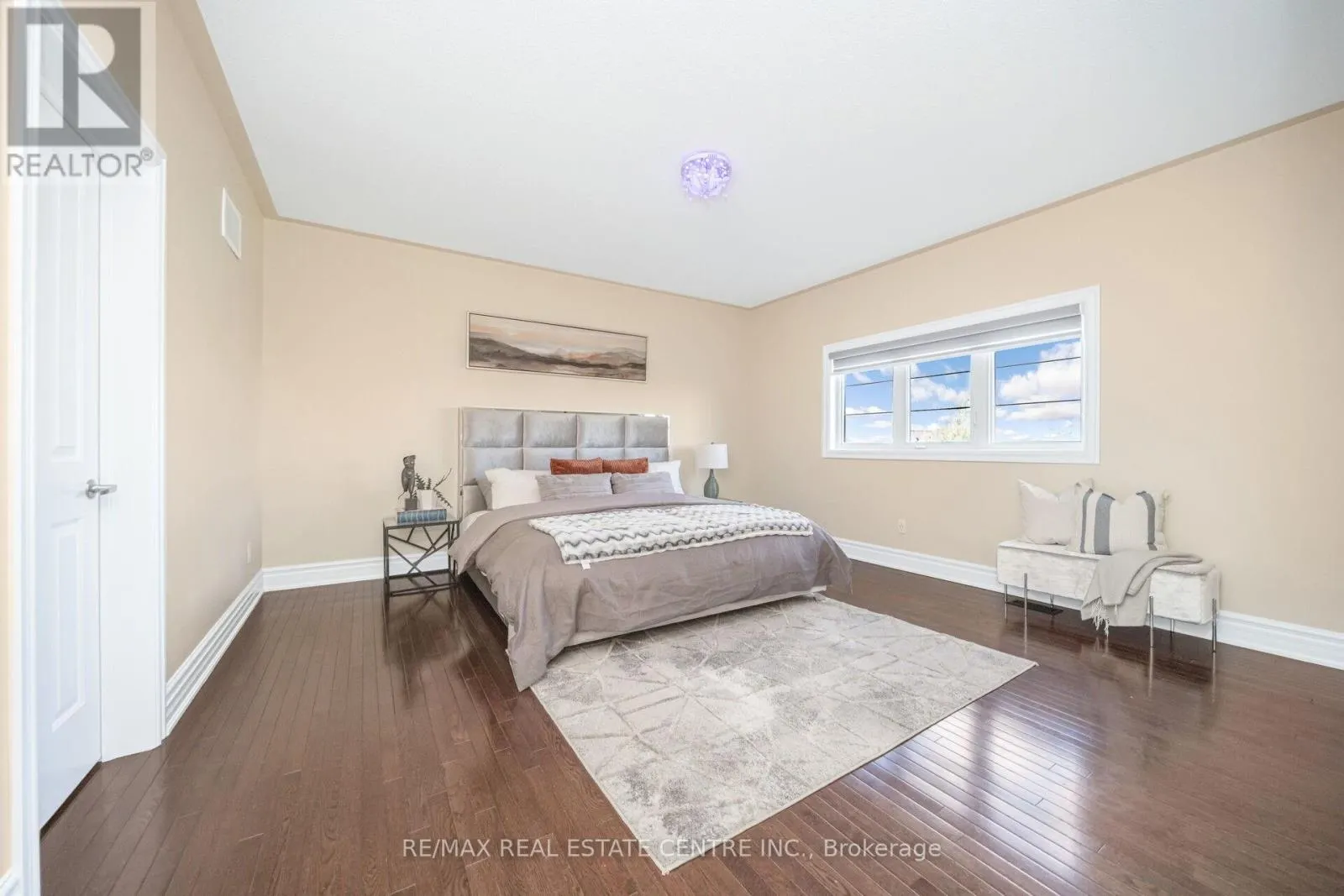 15 INTERLACKEN DRIVE