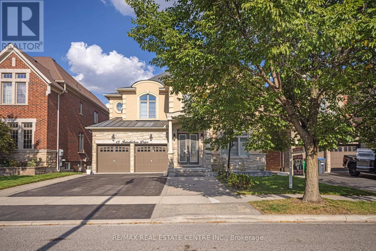 15 INTERLACKEN DRIVE