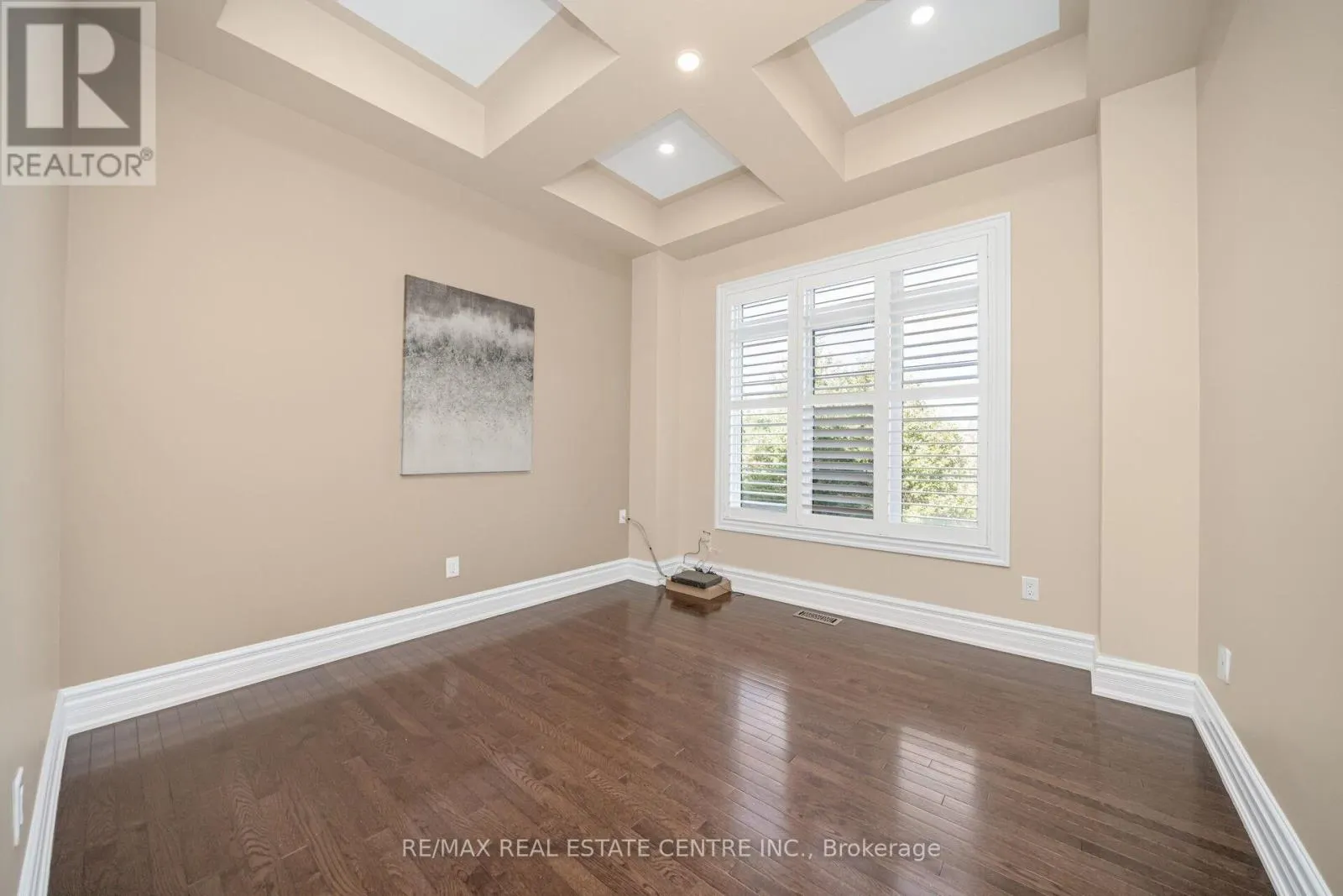 15 INTERLACKEN DRIVE