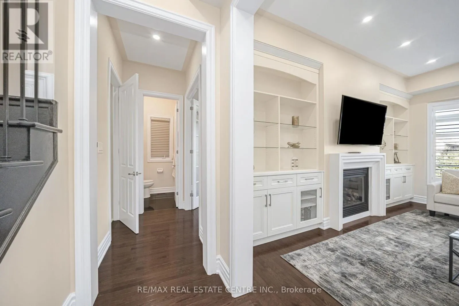 15 INTERLACKEN DRIVE