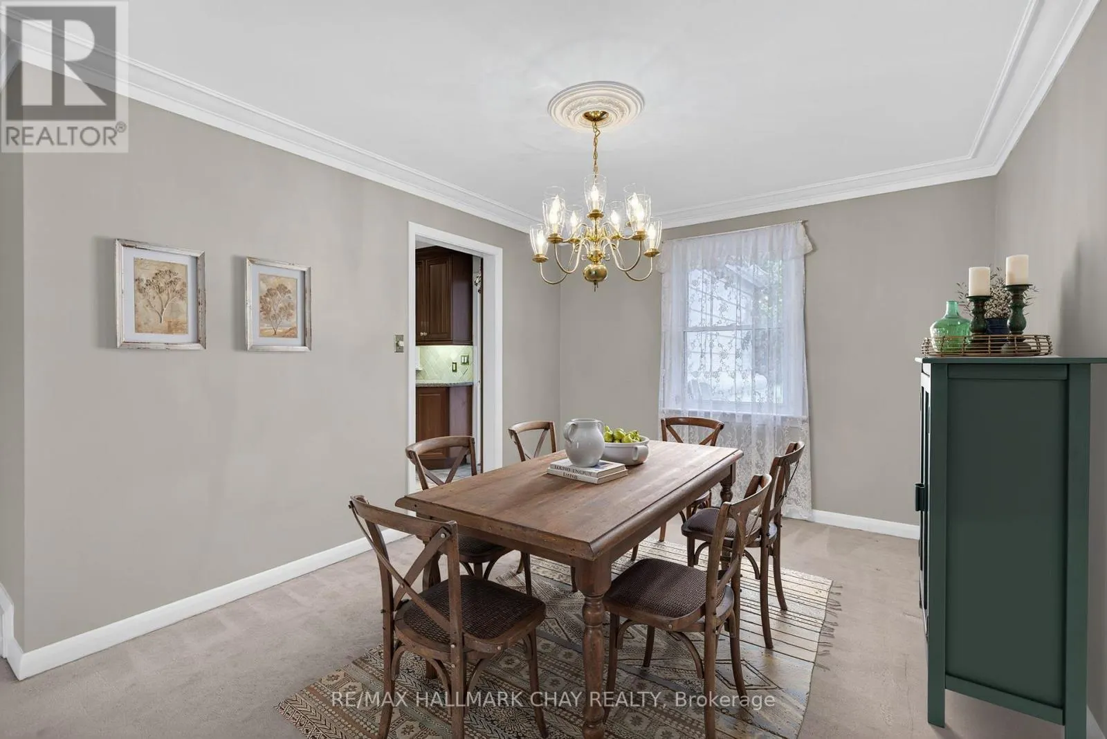 33 MILL STREET S