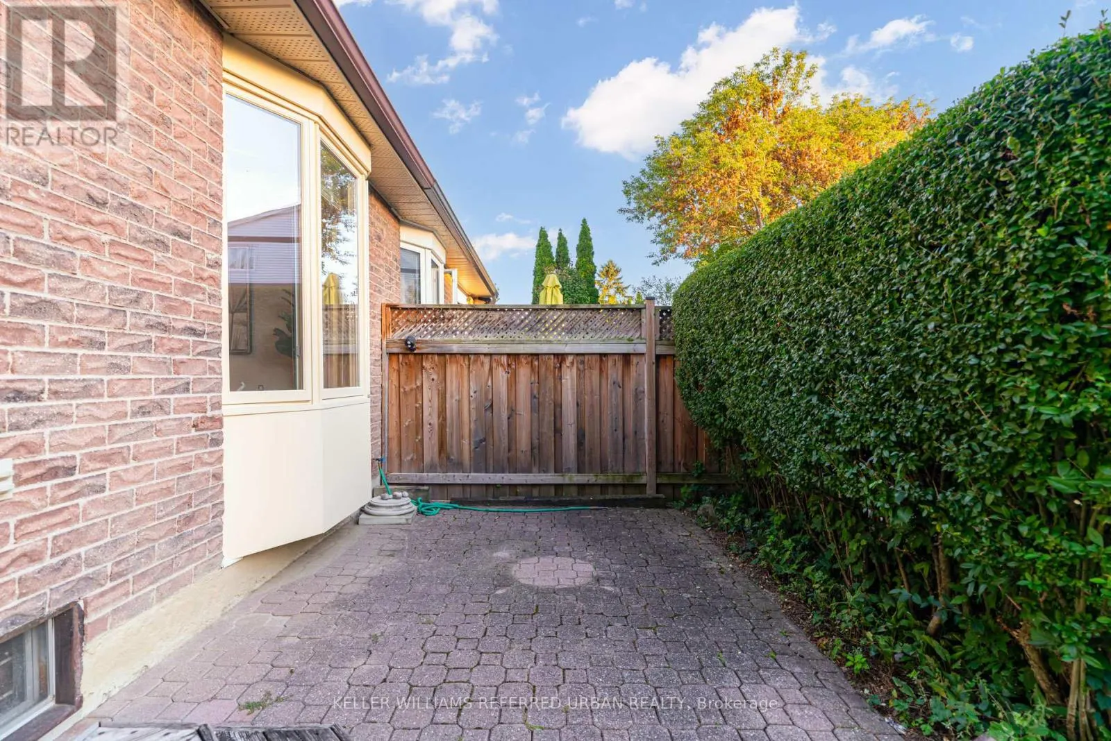 2 SKELTON STREET