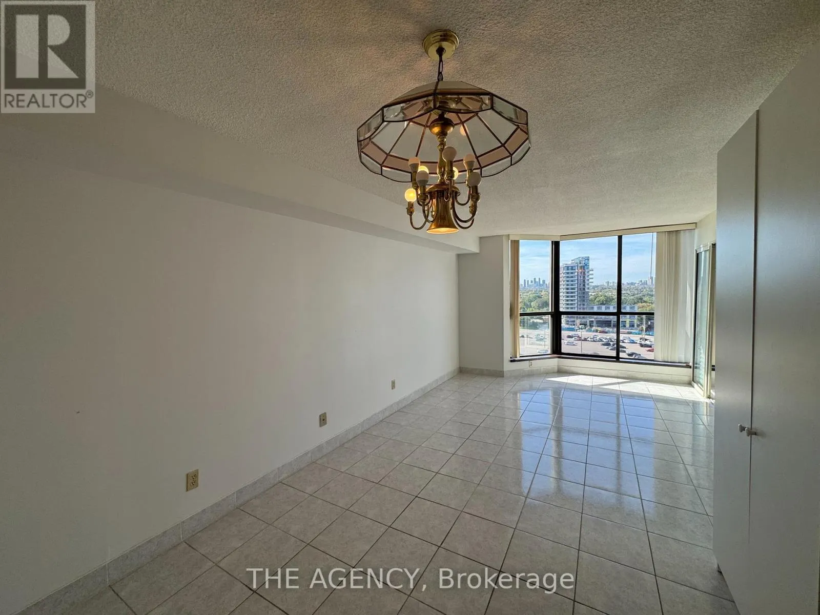1104 - 1155 BOUGH BEECHES BOULEVARD