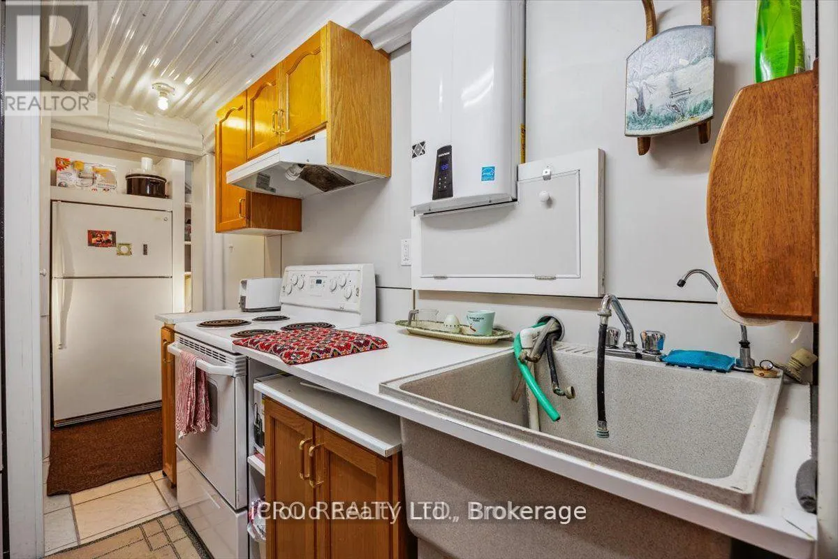 36 PACIFIC WIND CRESCENT