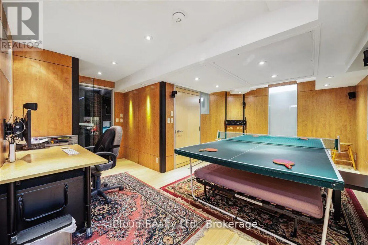 36 PACIFIC WIND CRESCENT