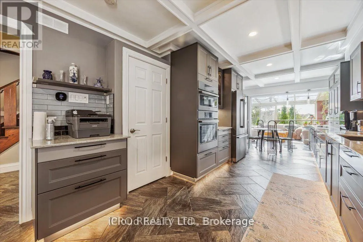 36 PACIFIC WIND CRESCENT