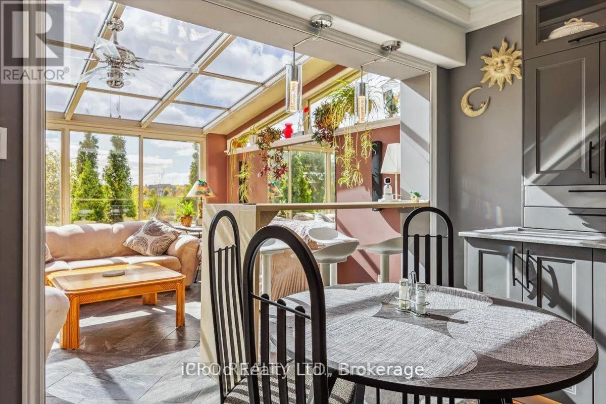 36 PACIFIC WIND CRESCENT