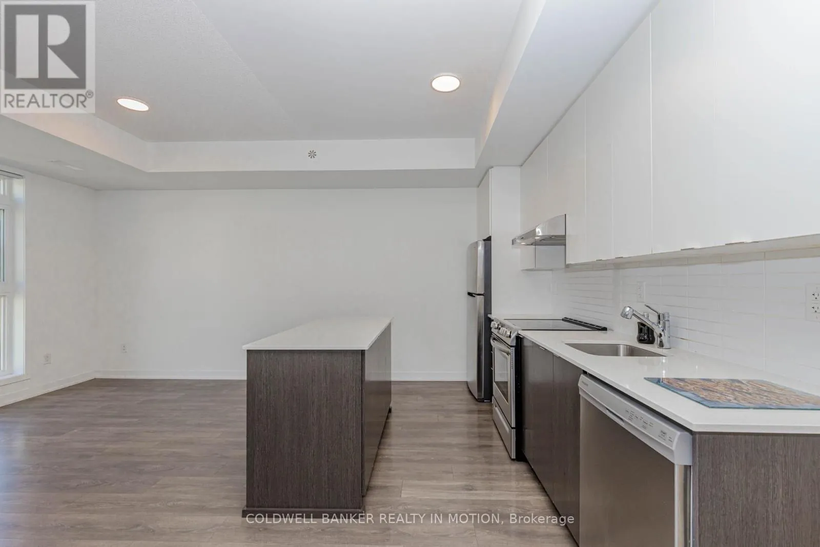 TH203 - 90 CANON JACKSON DRIVE
