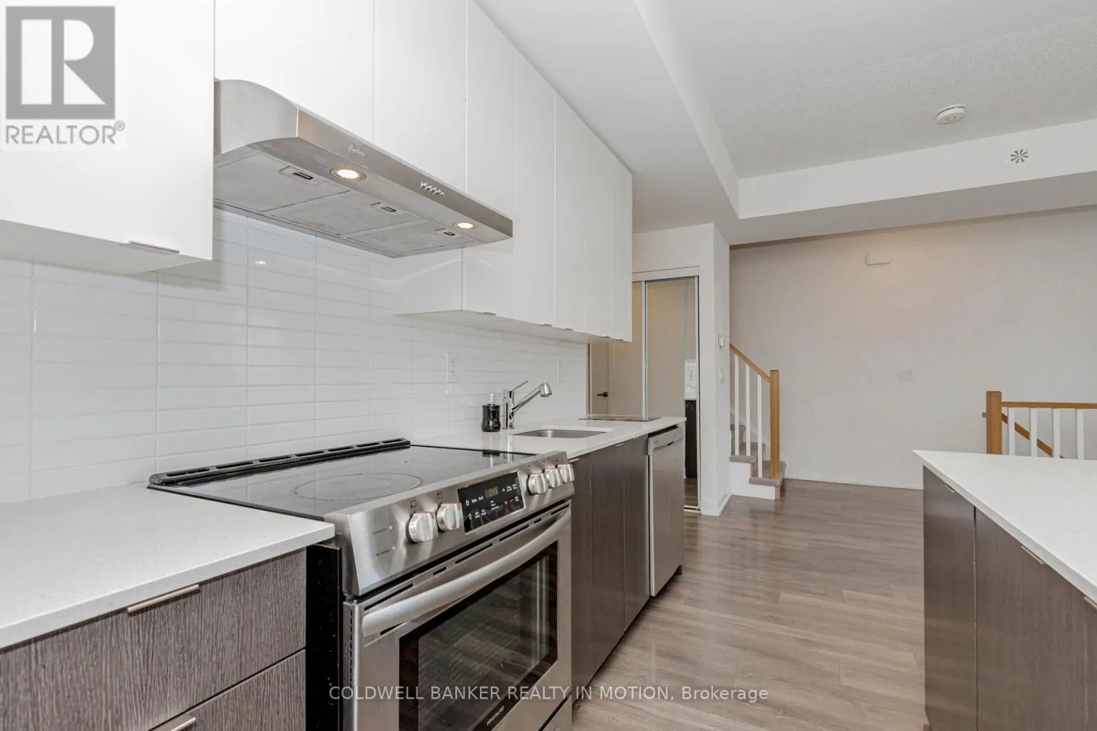 TH203 - 90 CANON JACKSON DRIVE