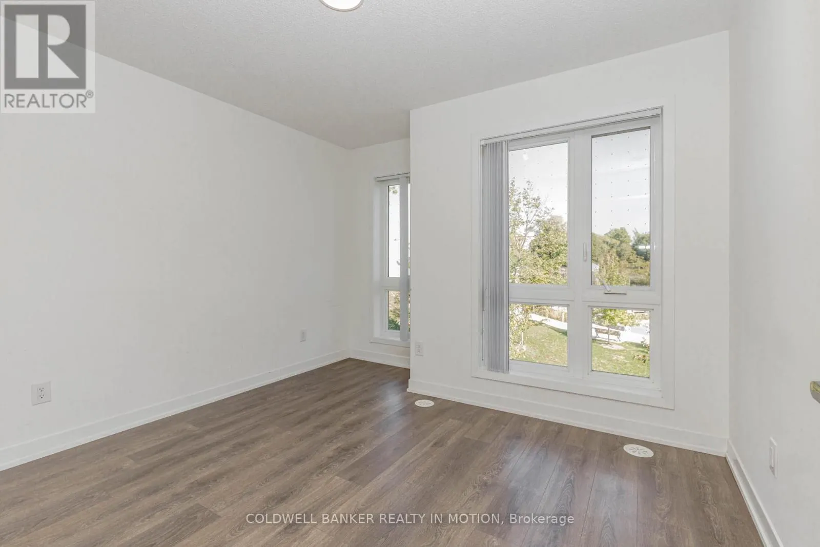 TH203 - 90 CANON JACKSON DRIVE