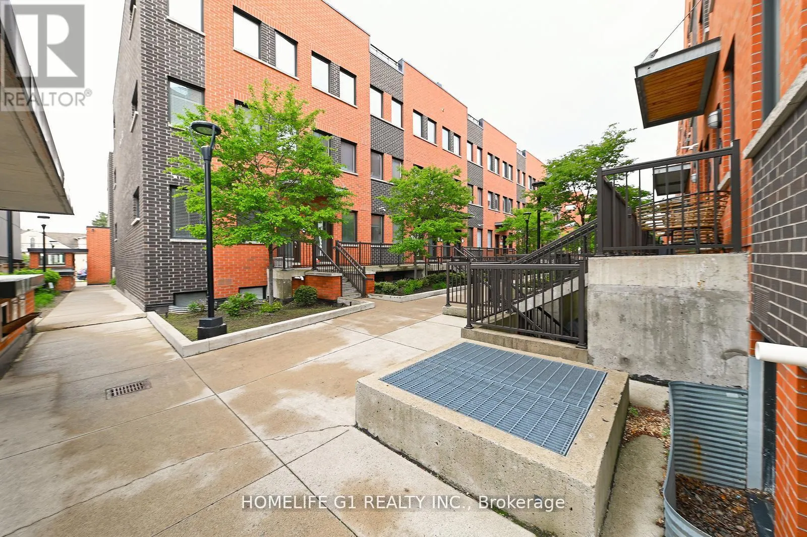 6B-867 WILSON AVENUE
