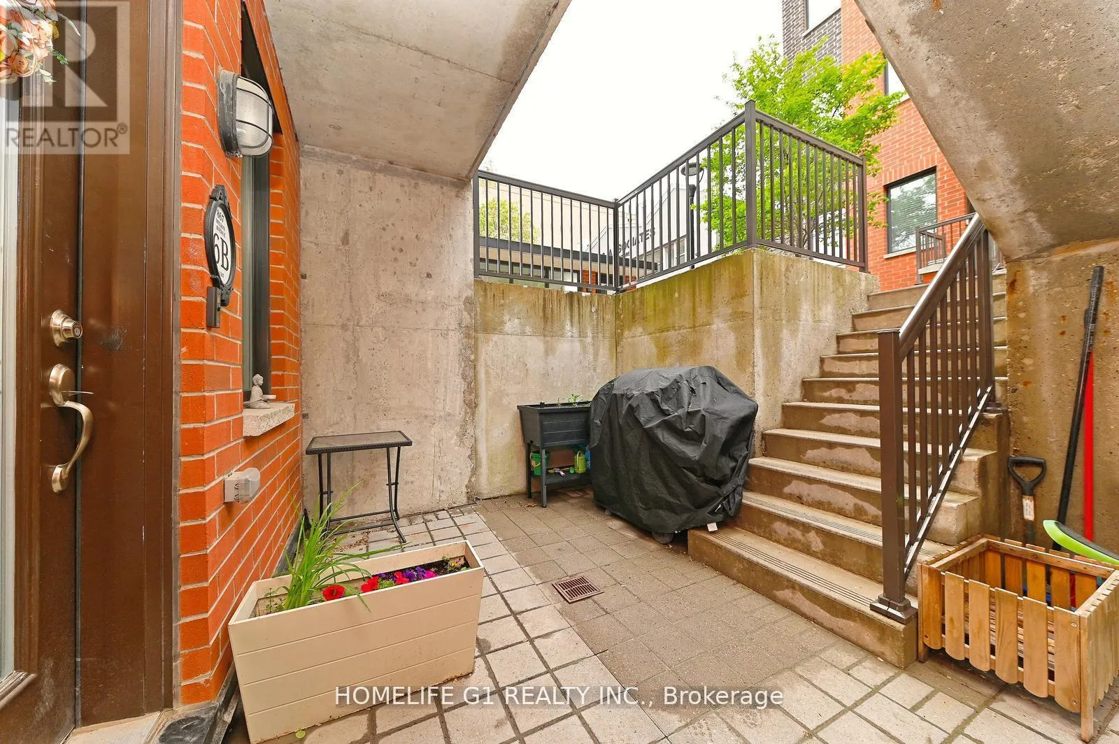6B-867 WILSON AVENUE