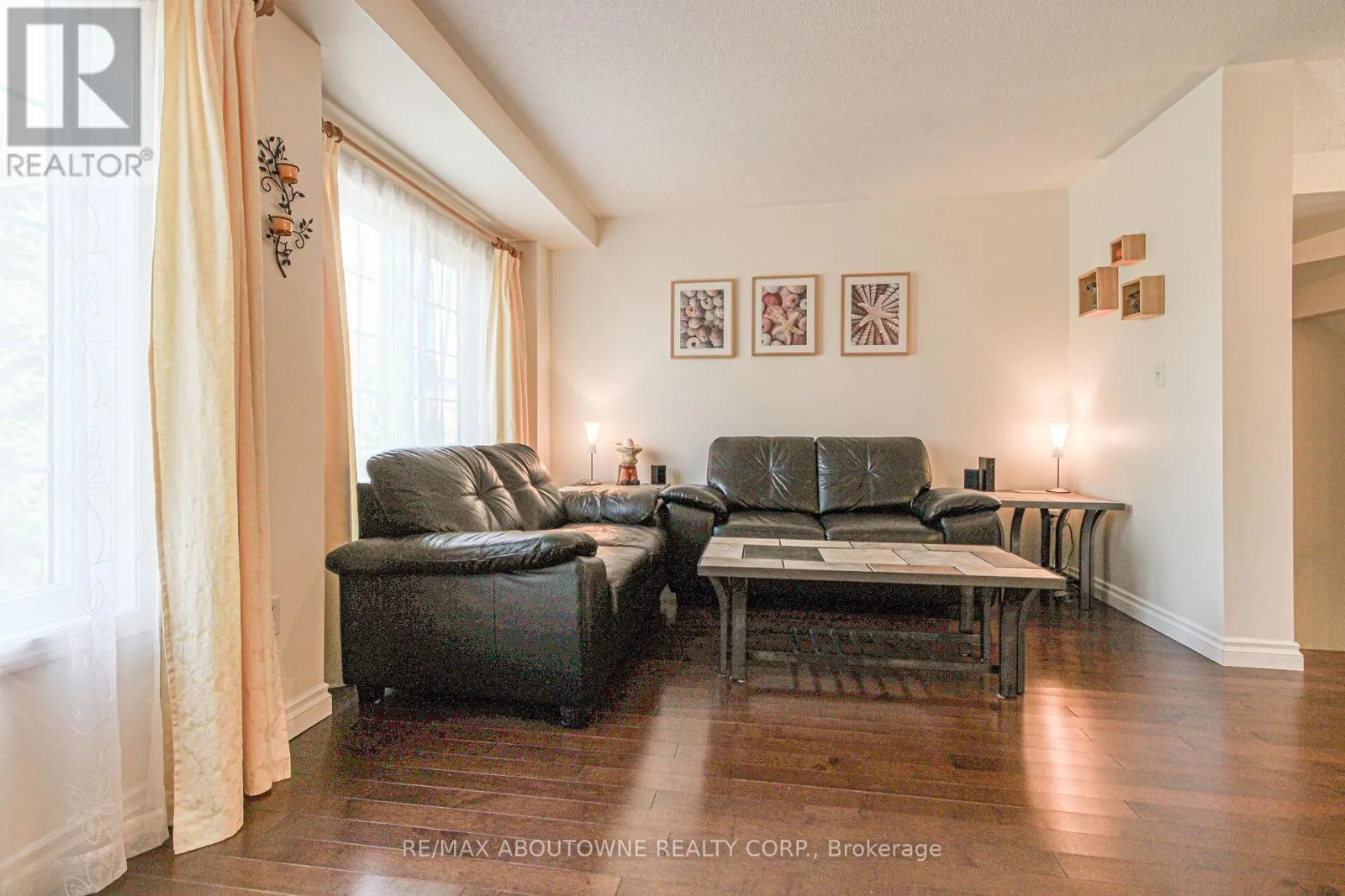 327 - 3030 BREAKWATER COURT