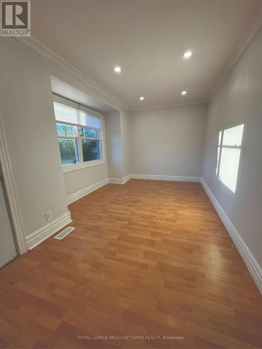 2 JOHN STREET