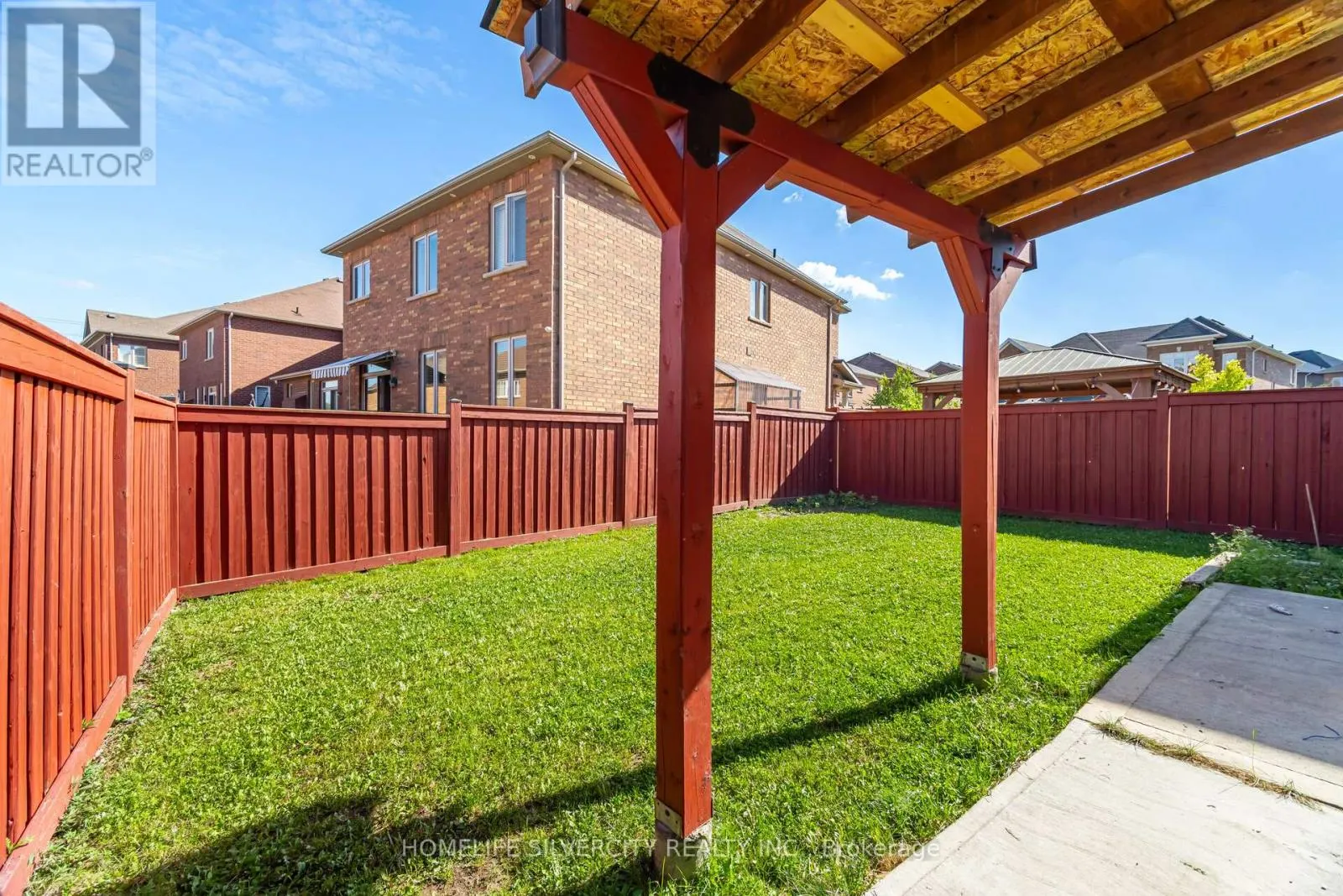105 AYLESBURY DRIVE