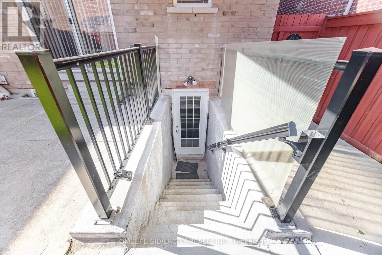 105 AYLESBURY DRIVE