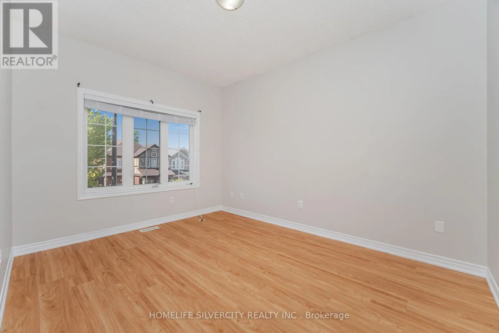 105 AYLESBURY DRIVE