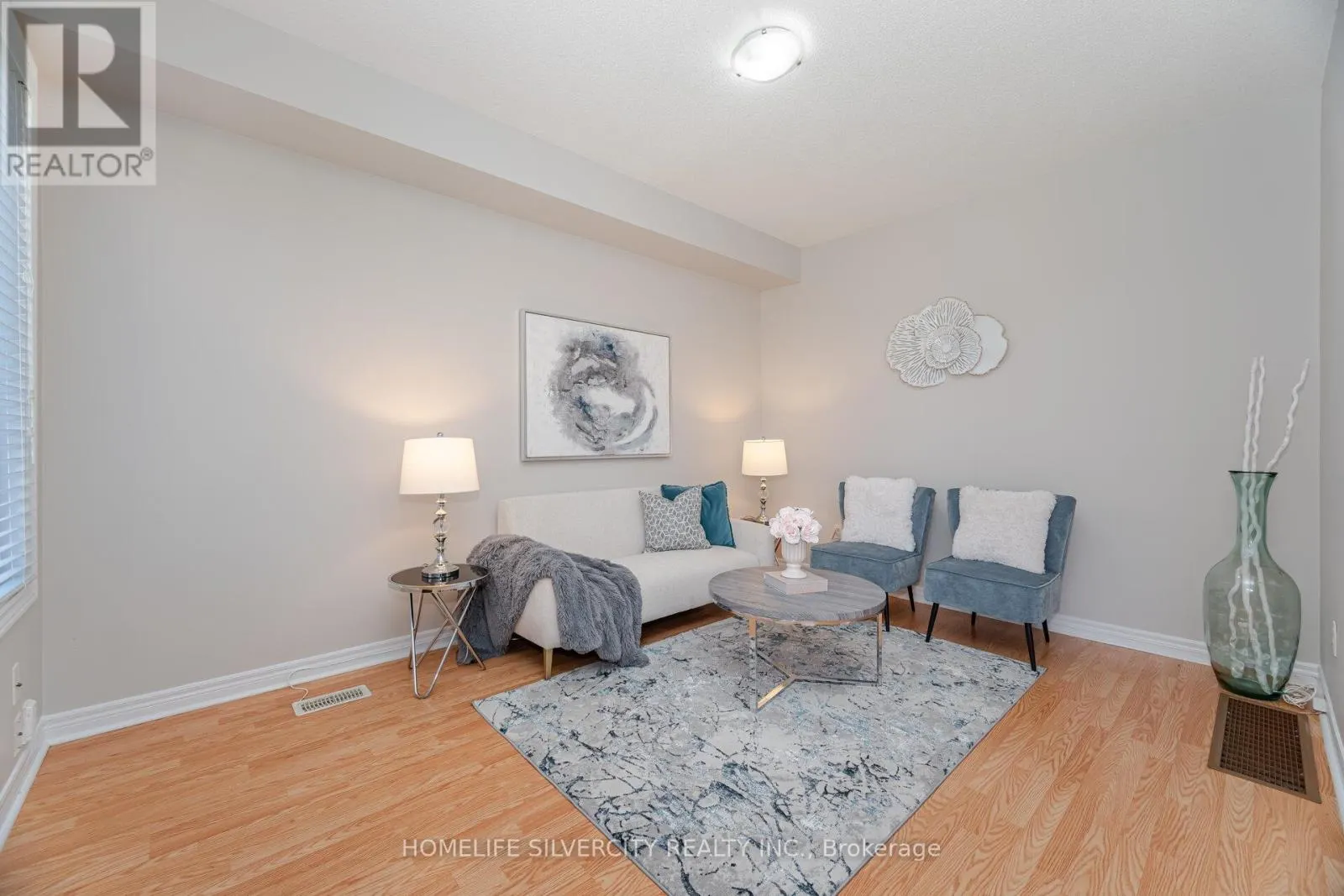105 AYLESBURY DRIVE